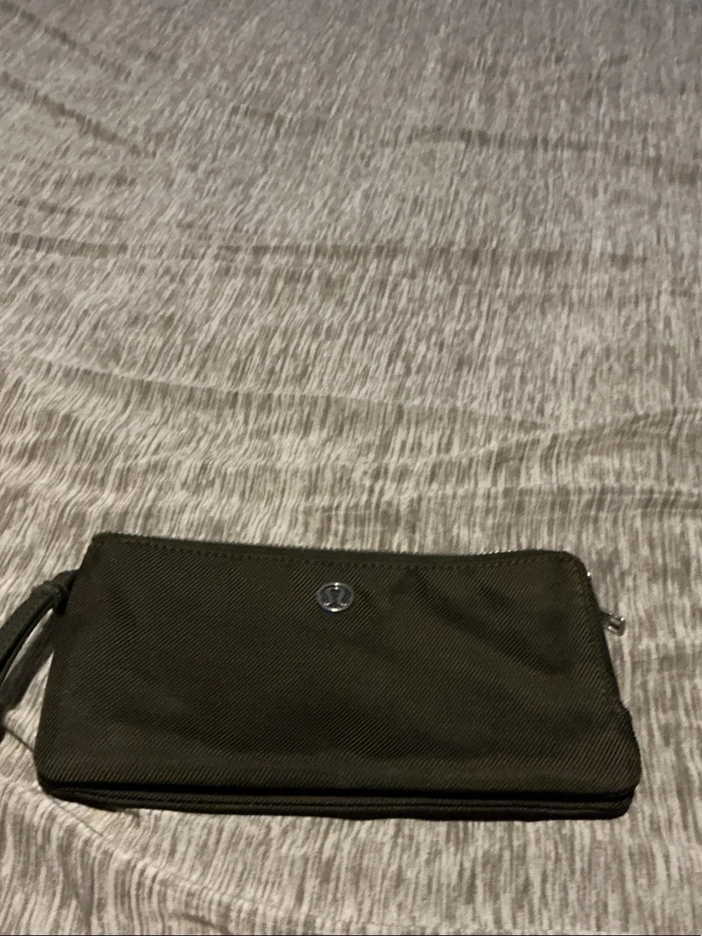 lululemon athletica sleek lululemon